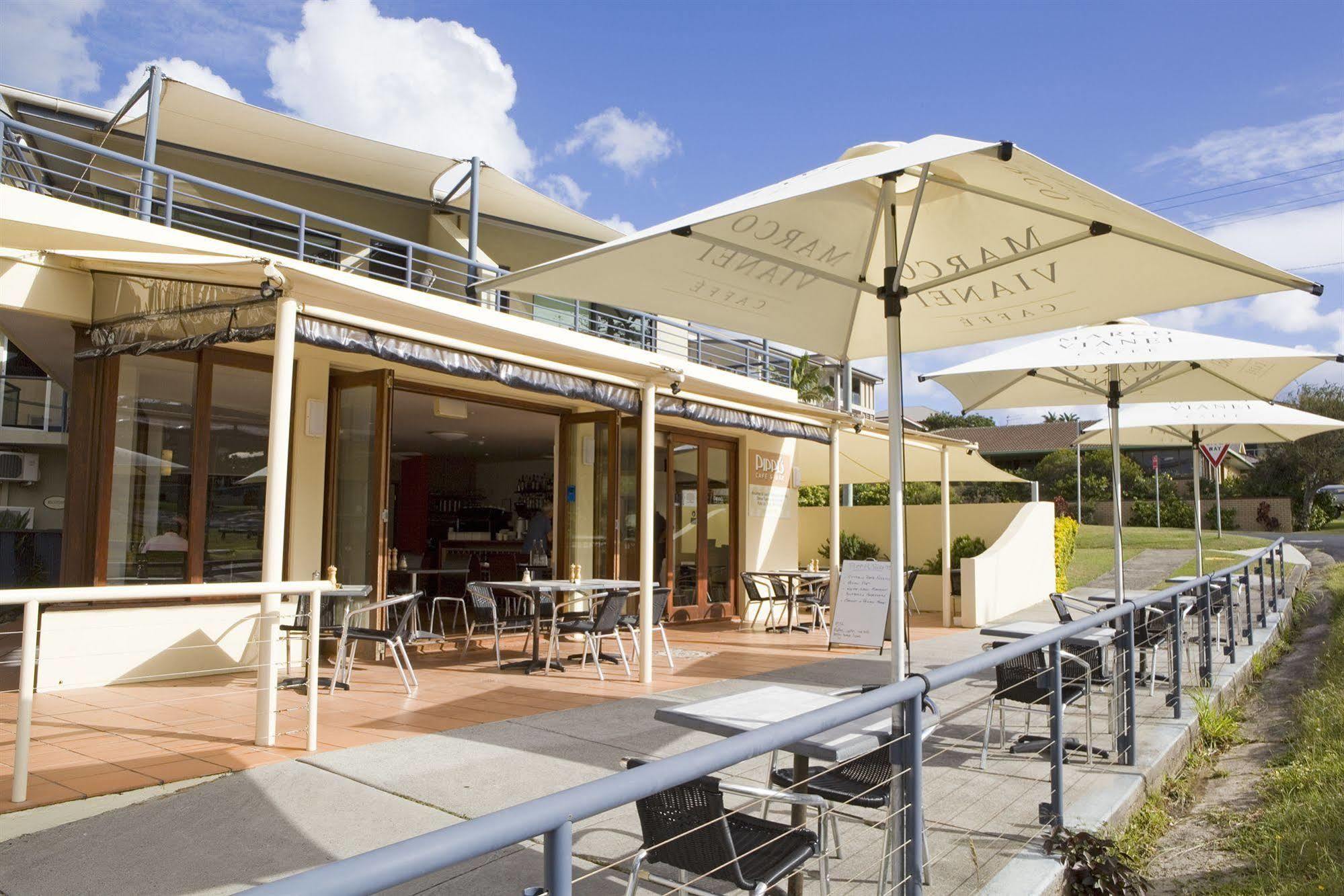 Yamba Beach Motel ภายนอก รูปภาพ
