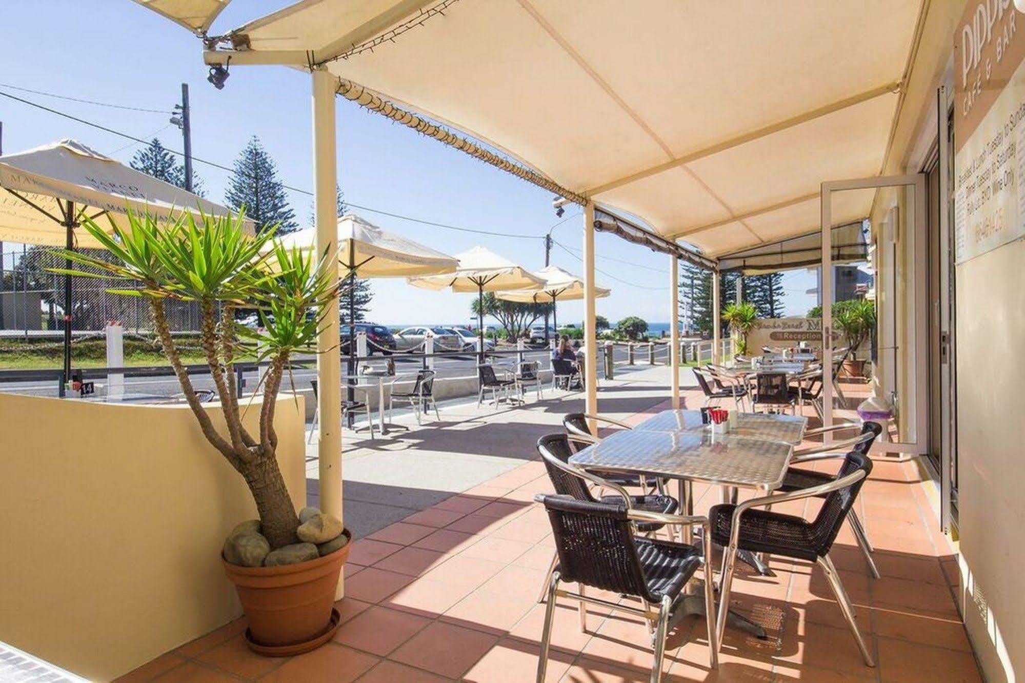 Yamba Beach Motel ภายนอก รูปภาพ