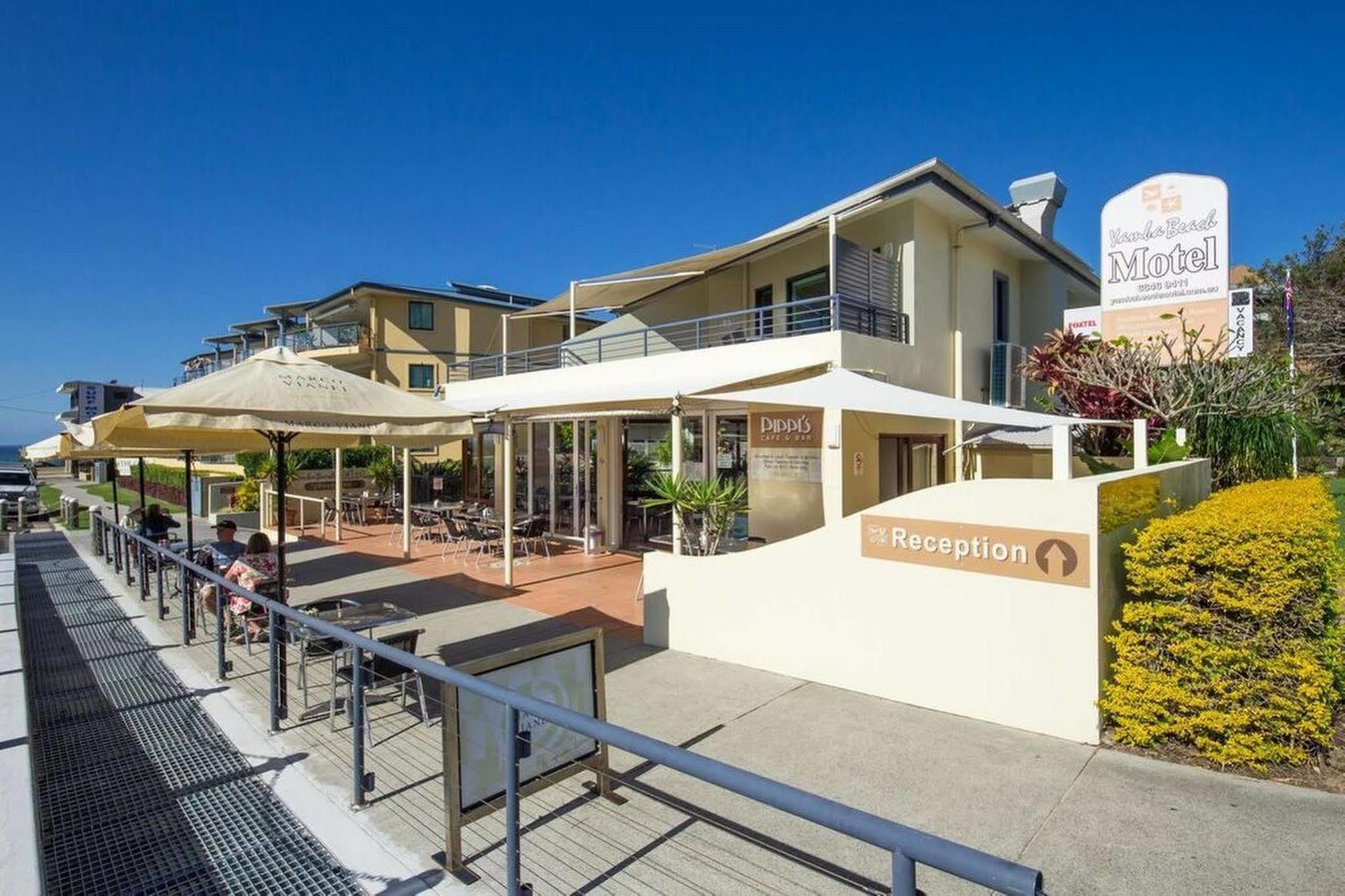 Yamba Beach Motel ภายนอก รูปภาพ