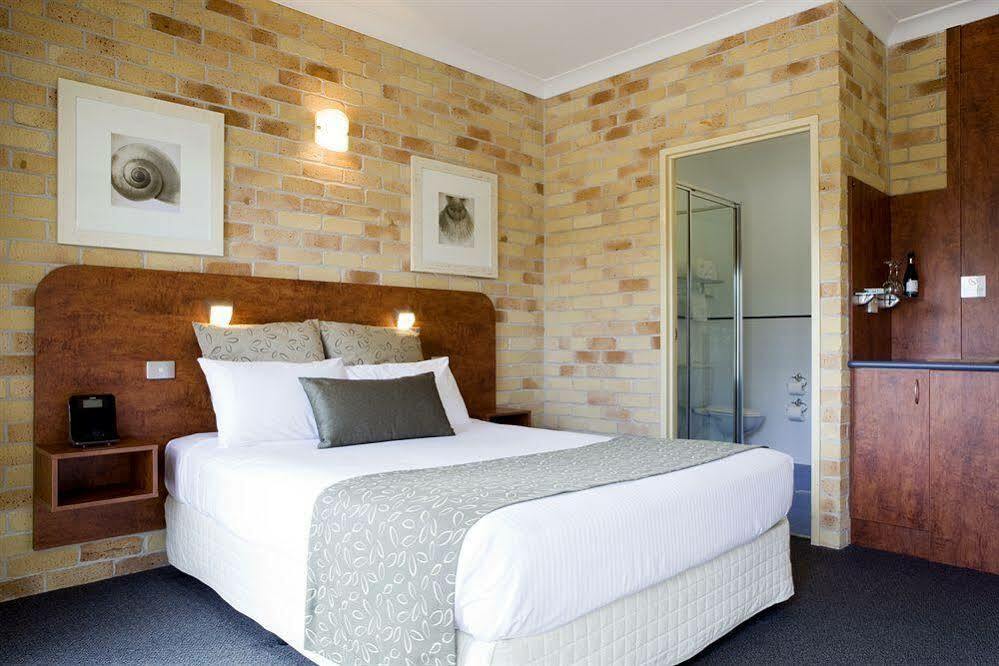Yamba Beach Motel ภายนอก รูปภาพ